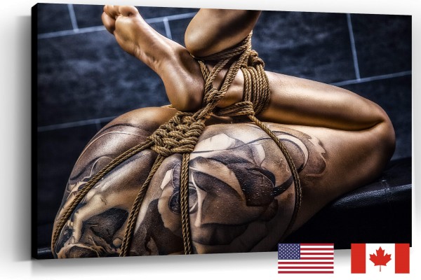 Tattoo Girl , Close Up, USA
